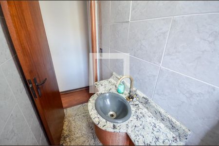 Lavabo de apartamento à venda com 3 quartos, 156m² em Maracanã, Rio de Janeiro