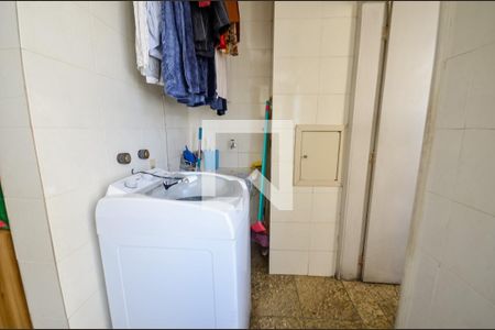 Apartamento à venda com 156m², 3 quartos e 1 vagaÁrea de Serviço