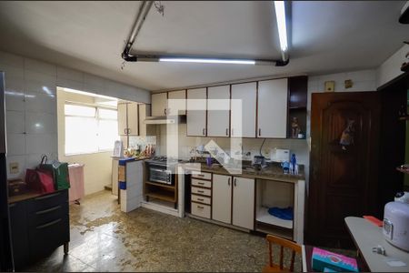 Apartamento à venda com 156m², 3 quartos e 1 vagaCozinha