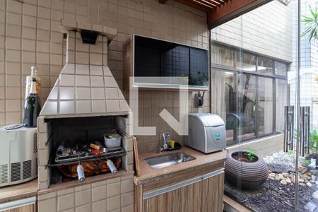 Apartamento à venda com 270m², 4 quartos e 2 vagasCobertura