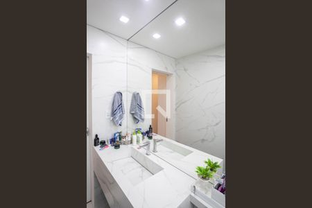 Apartamento à venda com 270m², 4 quartos e 2 vagasBanheiro da suíte 