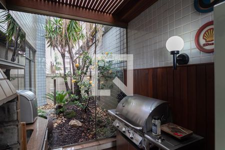 Apartamento à venda com 270m², 4 quartos e 2 vagasCobertura