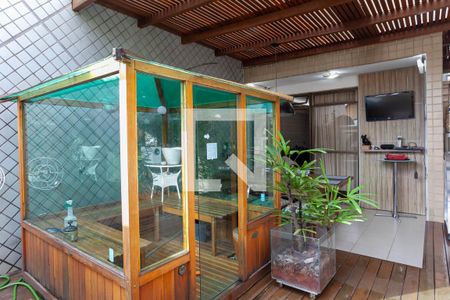 Apartamento à venda com 270m², 4 quartos e 2 vagasCobertura - Sauna 