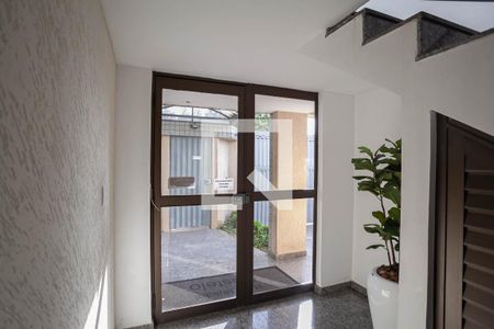 Apartamento à venda com 270m², 4 quartos e 2 vagasEntrada