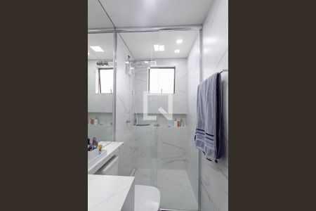 Apartamento à venda com 270m², 4 quartos e 2 vagasBanheiro da suíte 