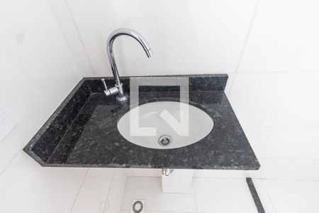 Apartamento para alugar com 49m², 2 quartos e sem vagaBanheiro