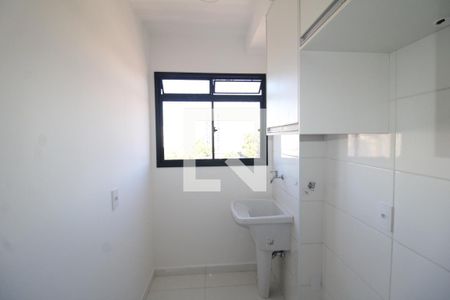 Sala / Cozinha de apartamento para alugar com 2 quartos, 49m² em Vila Dom Pedro Ii, São Paulo