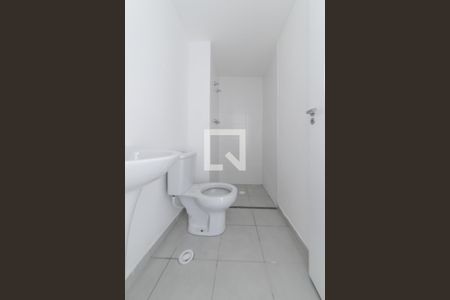 Apartamento para alugar com 37m², 2 quartos e sem vaga Apartamento para alugar com 37m², 2 quartos e sem vagaBanheiro