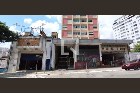 Apartamento à venda com 54m², 1 quarto e sem vaga Apartamento à venda com 54m², 1 quarto e sem vagaFachada