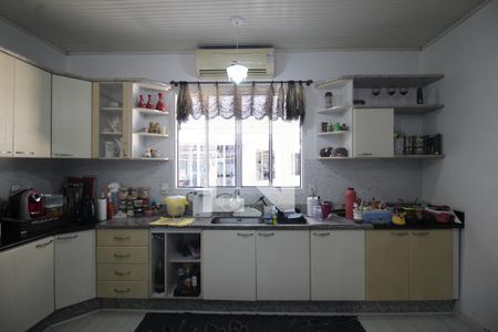 Casa à venda com 140m², 2 quartos e 3 vagasCozinha