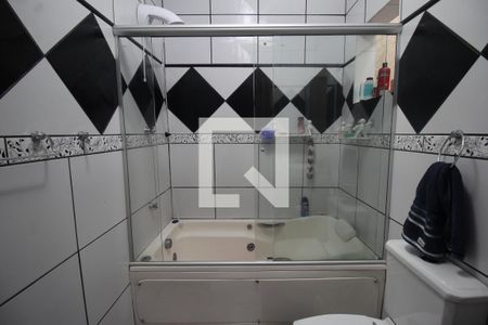 Casa à venda com 140m², 2 quartos e 3 vagasBanheiro 2