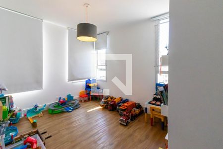 Apartamento à venda com 240m², 3 quartos e 2 vagasSuíte 1