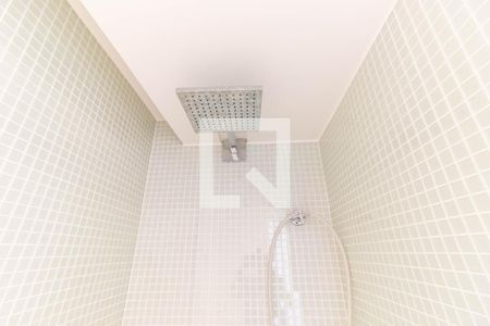 Apartamento à venda com 240m², 3 quartos e 2 vagasBanheiro suíte 2