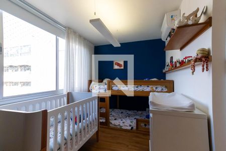 Apartamento à venda com 240m², 3 quartos e 2 vagasSuíte 2