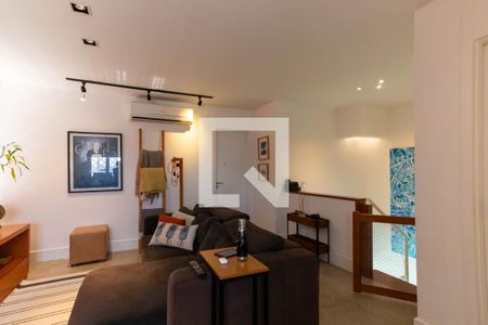 Apartamento à venda com 240m², 3 quartos e 2 vagasSala de TV