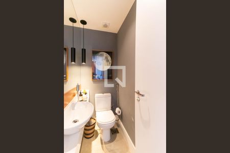 Apartamento à venda com 240m², 3 quartos e 2 vagasLavabo