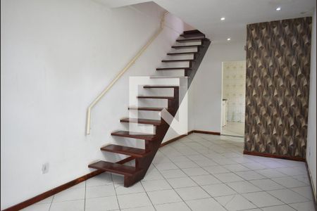 Sala de casa para alugar com 2 quartos, 76m² em Campo Grande, Rio de Janeiro