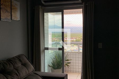 Vista Sala de apartamento para alugar com 2 quartos, 79m² em Guilhermina, Praia Grande
