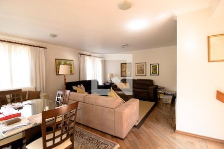 Casa de condomínio para alugar com 550m², 4 quartos e 4 vagas Casa de condomínio para alugar com 550m², 4 quartos e 4 vagasSala 2