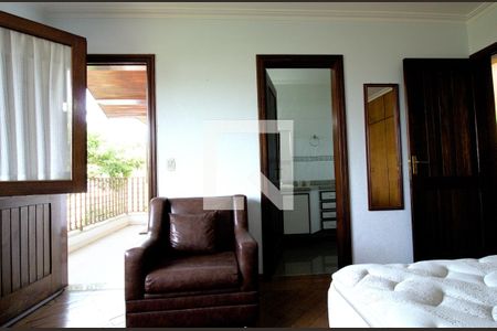 Casa de condomínio para alugar com 550m², 4 quartos e 4 vagas Casa de condomínio para alugar com 550m², 4 quartos e 4 vagasSuíte 4