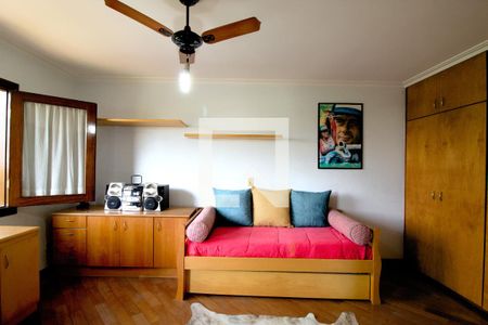 Casa de condomínio para alugar com 550m², 4 quartos e 4 vagas Casa de condomínio para alugar com 550m², 4 quartos e 4 vagasSuíte 3