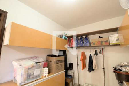 Casa de condomínio para alugar com 550m², 4 quartos e 4 vagas Casa de condomínio para alugar com 550m², 4 quartos e 4 vagasQuartinho