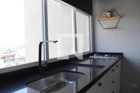 Cozinha de apartamento para alugar com 1 quarto, 30m² em Portão, Curitiba