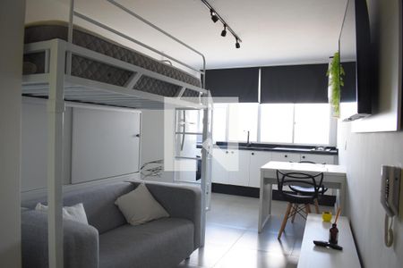 Sala/Quarto de apartamento para alugar com 1 quarto, 30m² em Portão, Curitiba