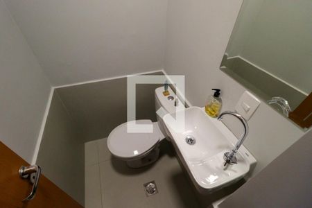 Lavabo de apartamento para alugar com 2 quartos, 45m² em Jardim Recreio , Ribeirão Preto