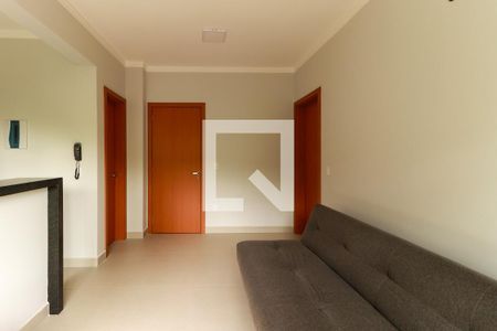 Sala de apartamento para alugar com 1 quarto, 45m² em Jardim Recreio , Ribeirão Preto