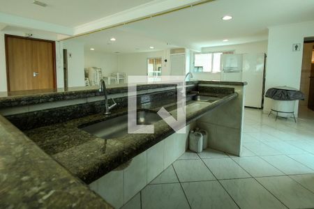 Apartamento para alugar com 38m², 1 quarto e 1 vaga Apartamento para alugar com 38m², 1 quarto e 1 vagaÁrea comum - Salão de festas