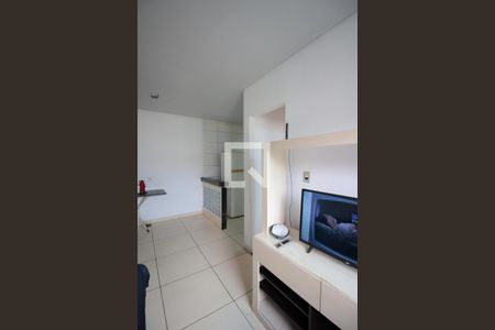 Sala de apartamento à venda com 2 quartos, 64m² em Jaqueline, Belo Horizonte
