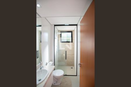 Banheiro da Suíte de apartamento para alugar com 1 quarto, 45m² em Jardim Recreio , Ribeirão Preto