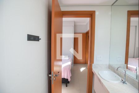 Apartamento para alugar com 45m², 1 quarto e 1 vaga Apartamento para alugar com 45m², 1 quarto e 1 vagaBanheiro da Suíte