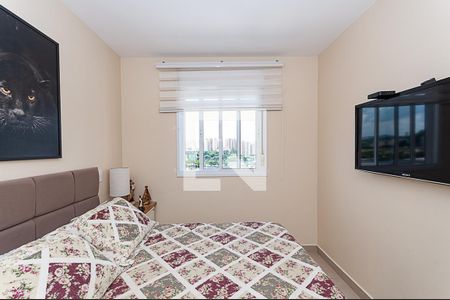 Suíte de apartamento à venda com 2 quartos, 65m² em Vila Anastácio, São Paulo