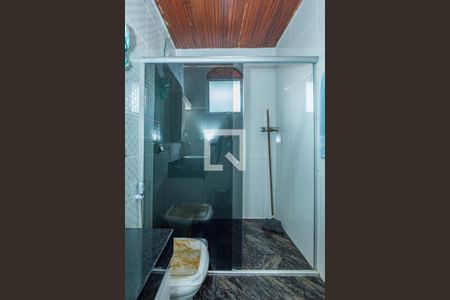 Casa à venda com 406m², 3 quartos e 3 vagasBanheiro da Suíte