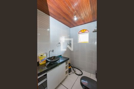 Casa à venda com 406m², 3 quartos e 3 vagasBanheiro Social 2