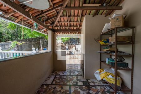 Casa à venda com 406m², 3 quartos e 3 vagasVaranda