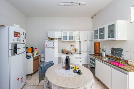 Casa à venda com 406m², 3 quartos e 3 vagasCozinha 1