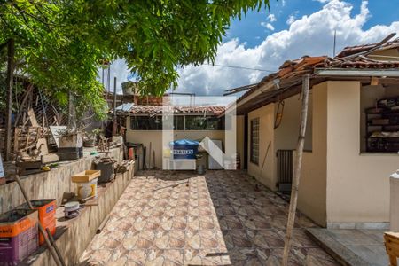 Casa à venda com 406m², 3 quartos e 3 vagasQuintal