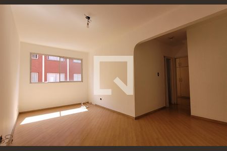 Sala de apartamento para alugar com 2 quartos, 59m² em Vila Lutécia, Santo André