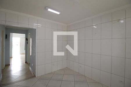 Casa à venda com 80m², 3 quartos e 2 vagasCozinha