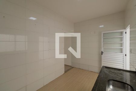 Casa para alugar com 150m², 3 quartos e 2 vagas Casa para alugar com 150m², 3 quartos e 2 vagasCozinha
