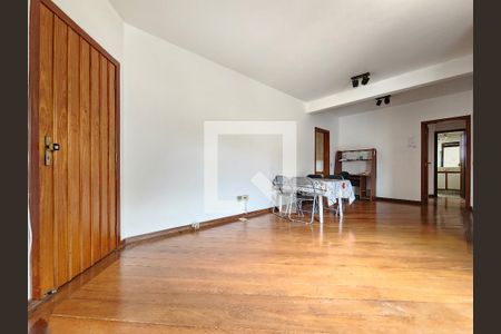 Sala de apartamento à venda com 3 quartos, 95m² em São Pedro, Belo Horizonte