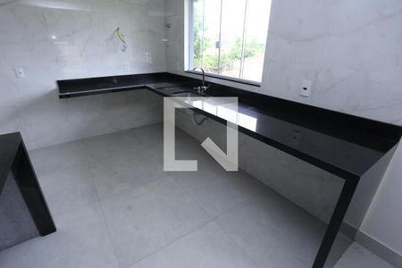 Casa à venda com 800m², 3 quartos e 4 vagasCozinha