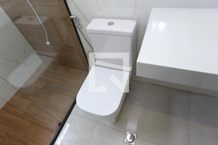 Casa à venda com 800m², 3 quartos e 4 vagasBanheiro da suite 3