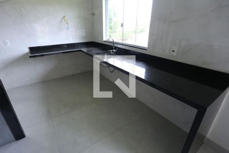 Casa à venda com 800m², 3 quartos e 4 vagasCozinha