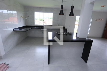 Casa à venda com 800m², 3 quartos e 4 vagasCozinha