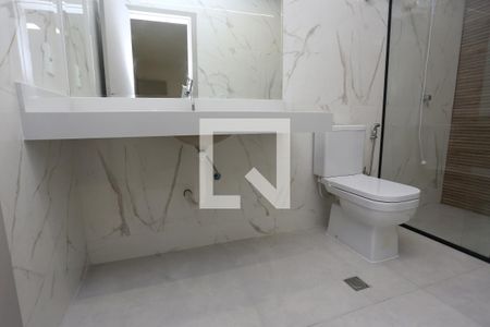 Casa à venda com 800m², 3 quartos e 4 vagasBanheiro suite 1