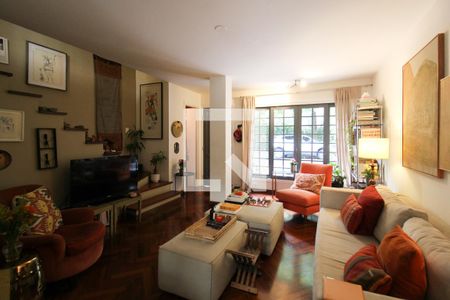 Sala de casa à venda com 2 quartos, 100m² em Itaim Bibi, São Paulo